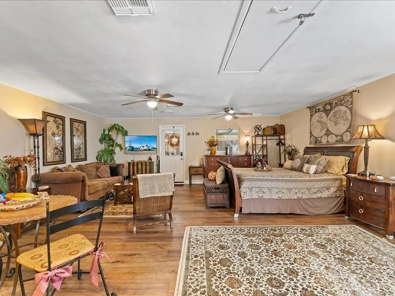 College Park-Orlando 5Star Villa Oasis - Home Away From Home - Quiet Neighborhood-Private Botanical Courtyard - Mins From Eola,Dt, Winter Park - Free Parking & Ev Plug In-1